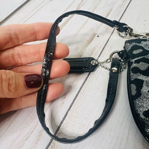 Coach Black Silver Glitter Leopard Zip Wristlet - Picture 4 of 7